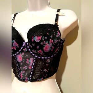 Victoria’s Secret Corset Top 💜💜Black NWT MEDIUM SIZE